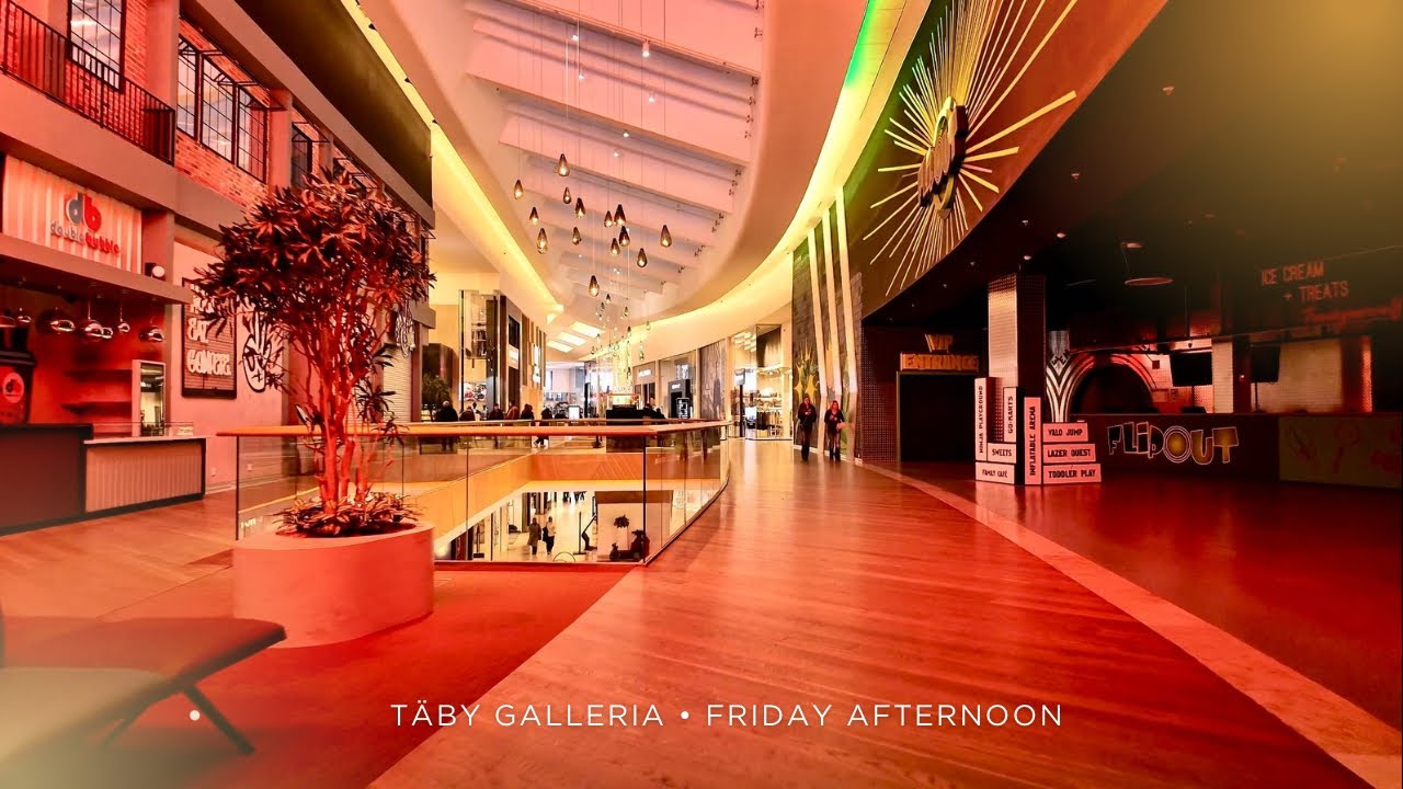 Täby Centrum Mall Walk (Stockholm) 🇸🇪 | Busy Friday Afternoon in 4K 