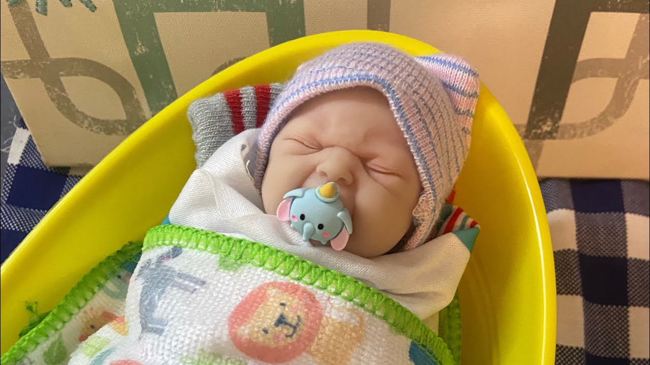 Reborn full silicone baby box opening: Amazon Miaio baby 7 inches long