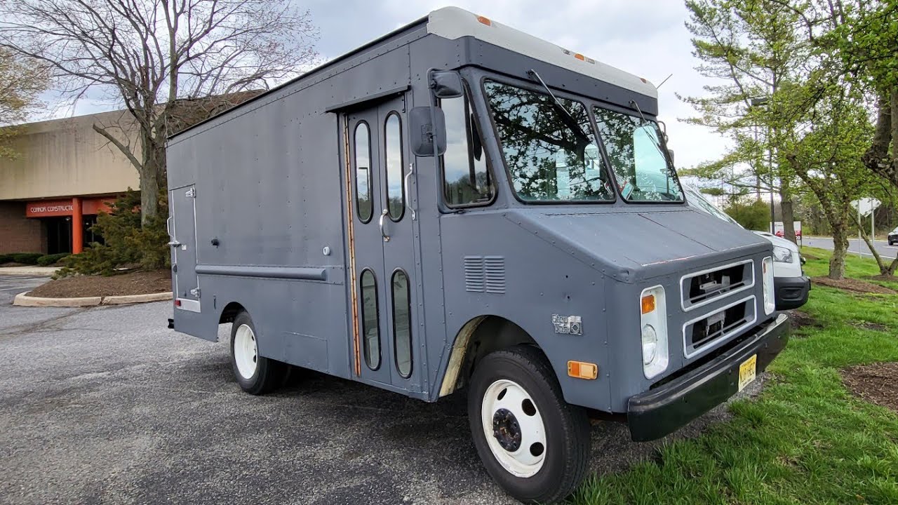 Unique Chevrolet P30 Step Van with Refrigerator and Freezer.