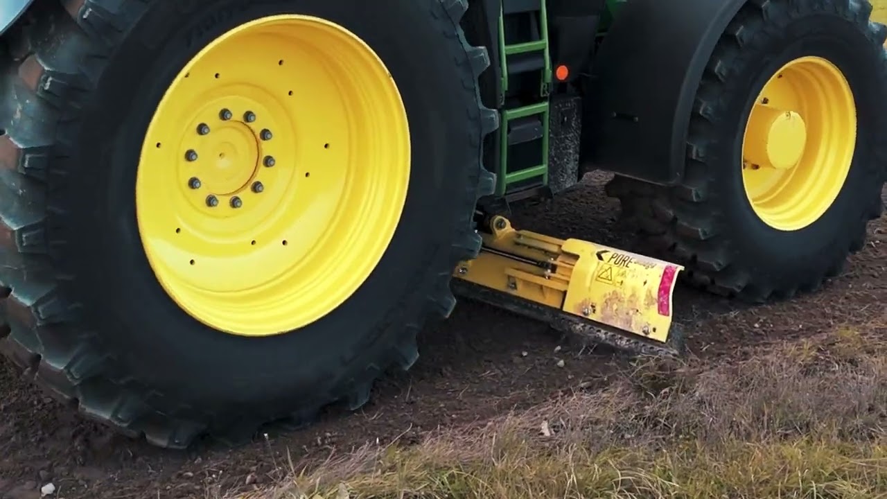 John Deere ja Pajakulma Pure Omega TR irroitettava aluster&auml;