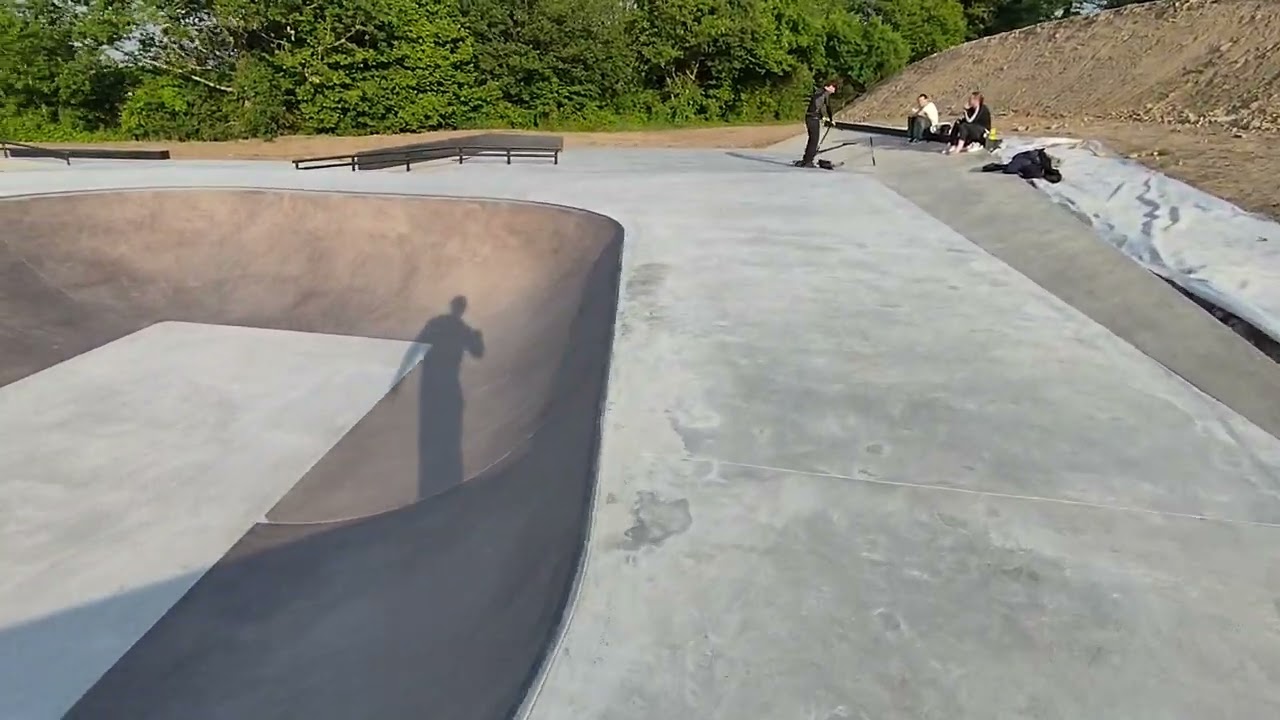 Présentation du skatepark de Pluvigner