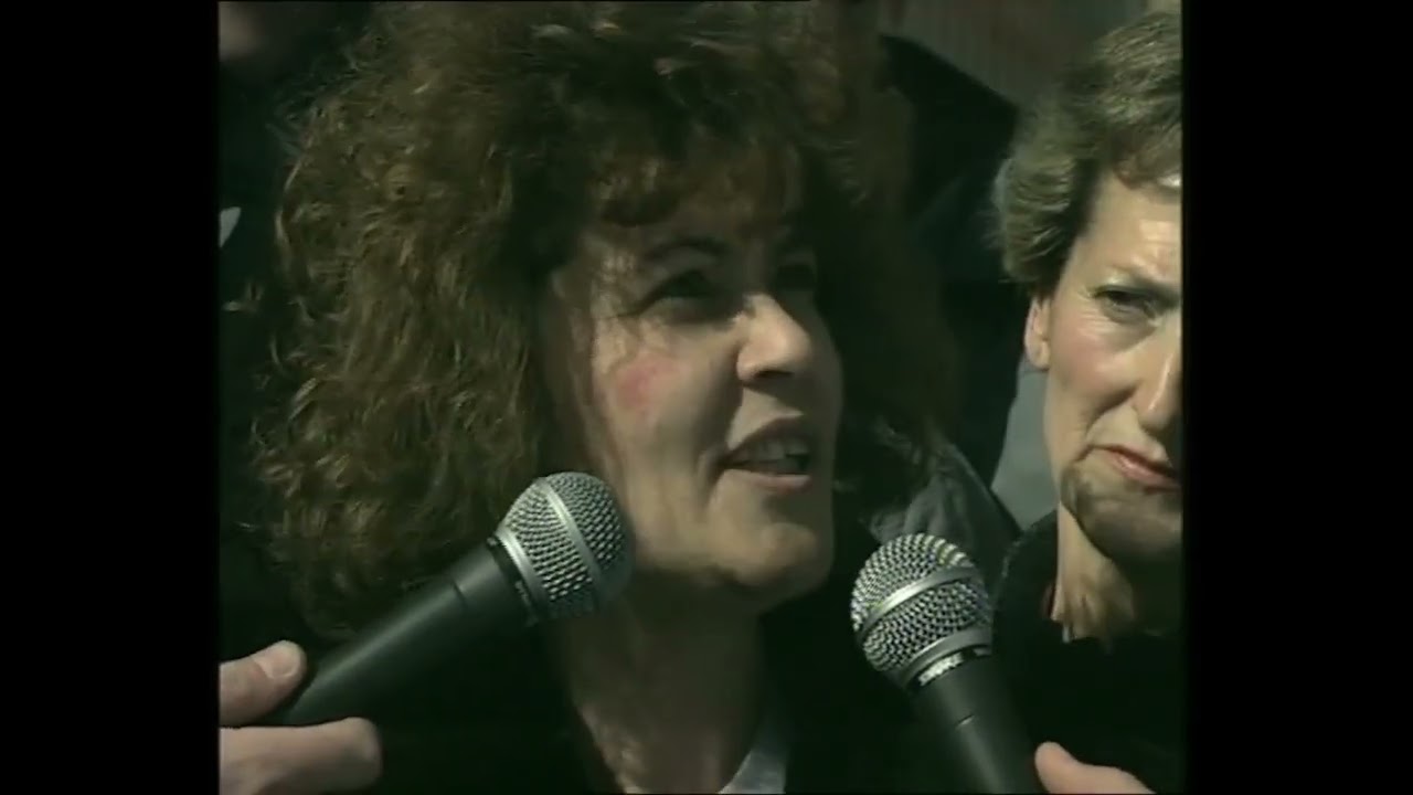 Las Encuestas de Gomaespuma (1989) – Fundación Gomaespuma