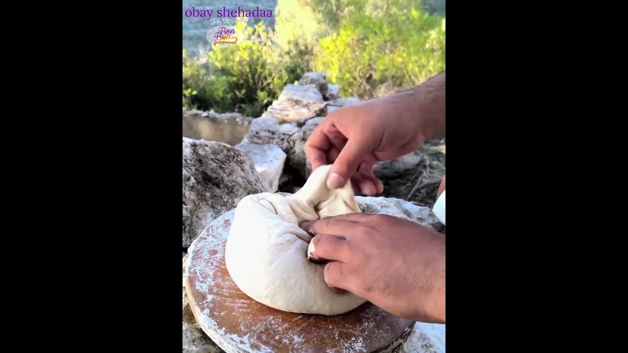 البيتزا الإيطاليه نابوليانا بعجينة هشة عالحطب في الطبيعة #chef #food #اكلتك #chef #cooking #اكسبلور 