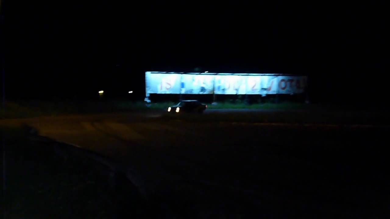 Miseluk BMW Drift At Night