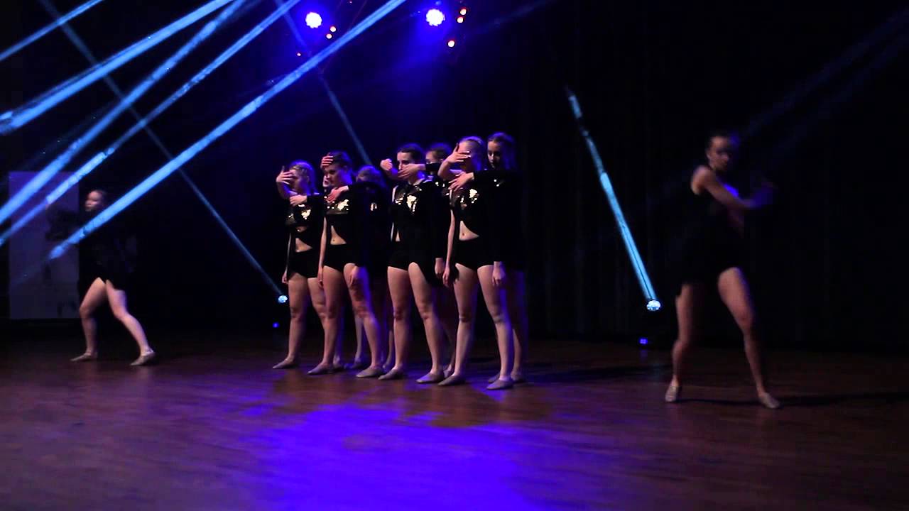 JAZZ - formacja JDP - choreografia Ksena Audrey - 9. Przegląd Jagielski Dance Project