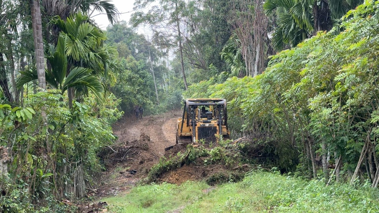 This Road is Wrecked! Can A Single D6R XL Bulldozer Fix It