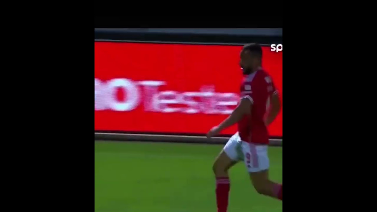 Golaço do Arthur Cabral!