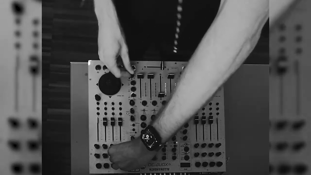 Dark & Hard Underground - Techno '23 - 130 bpm [RM2]