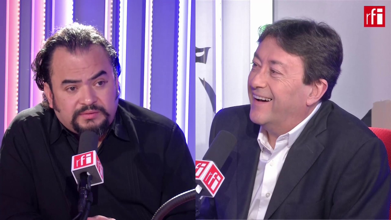 El violinista venezolano Alexis Cárdenas con Jordi Batallé en RFI