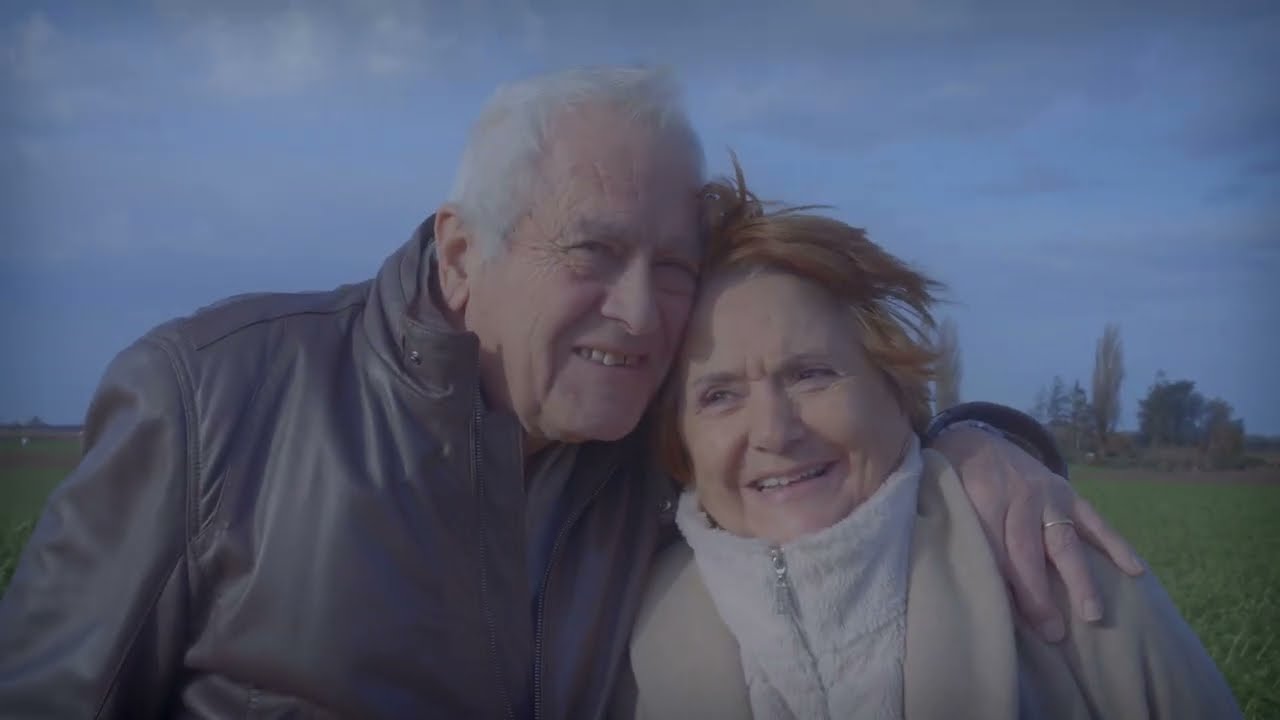 growing old - chlo&euml; vi&eacute;rin