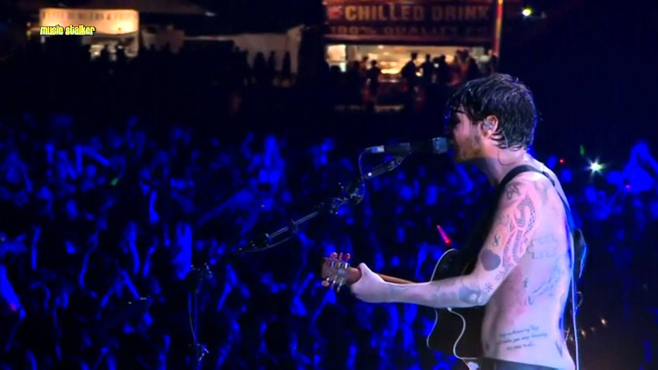 Biffy Clyro - Machines - Reading Festival 2013 [HD]