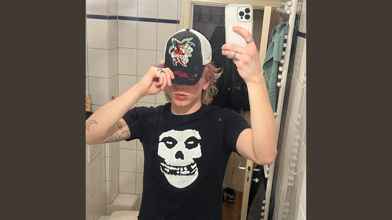 ROCKSTAR