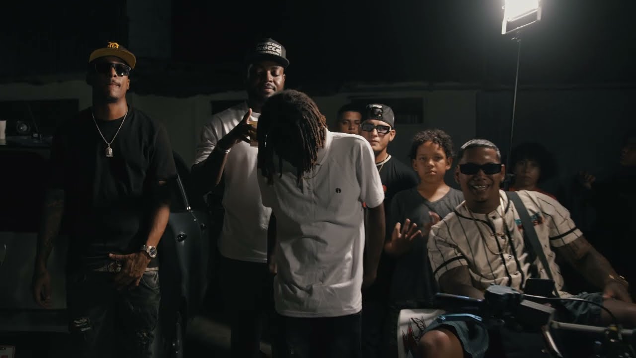 Young Zoe X Gegeman - Succes (Shot On Canon R7)