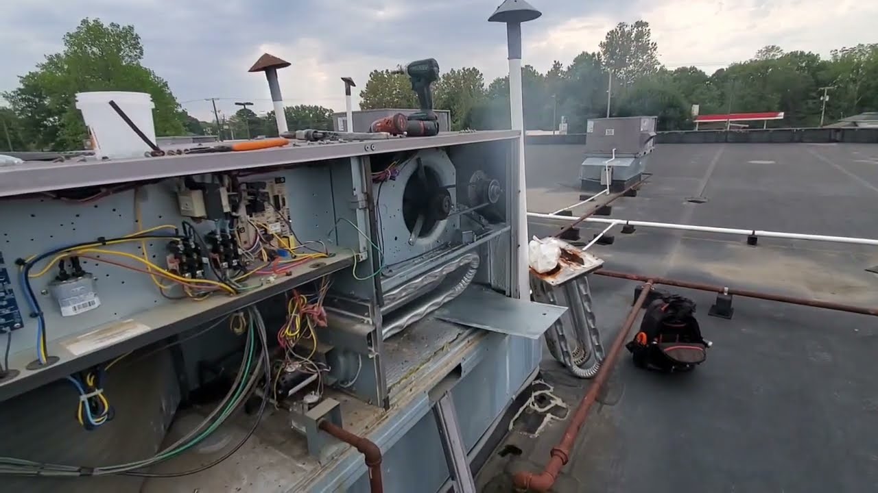 How To Change The Heat Exchanger On A Carrier Rooftop Package Unit