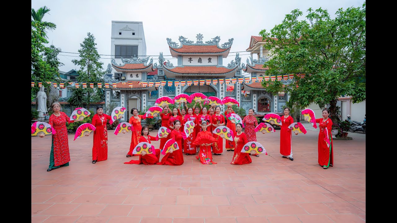 MỪNG LỄ PHẬT ĐẢN-CHÙA XUÂN THỤY-Con lên chùa dâng hoa-Trăng tròn tháng 4-Tán thán cõi Phật Di Đà
