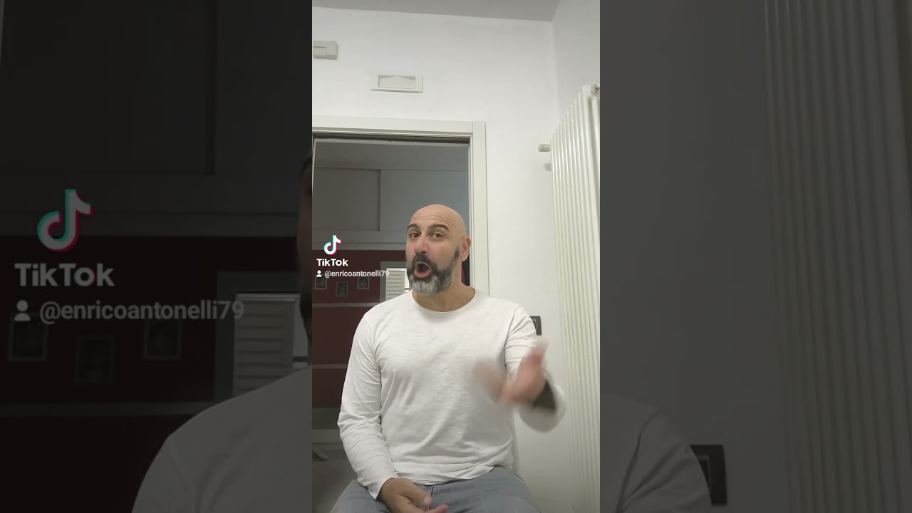 #ucciodesantis#viralvideo#scuola#italiano#inglese