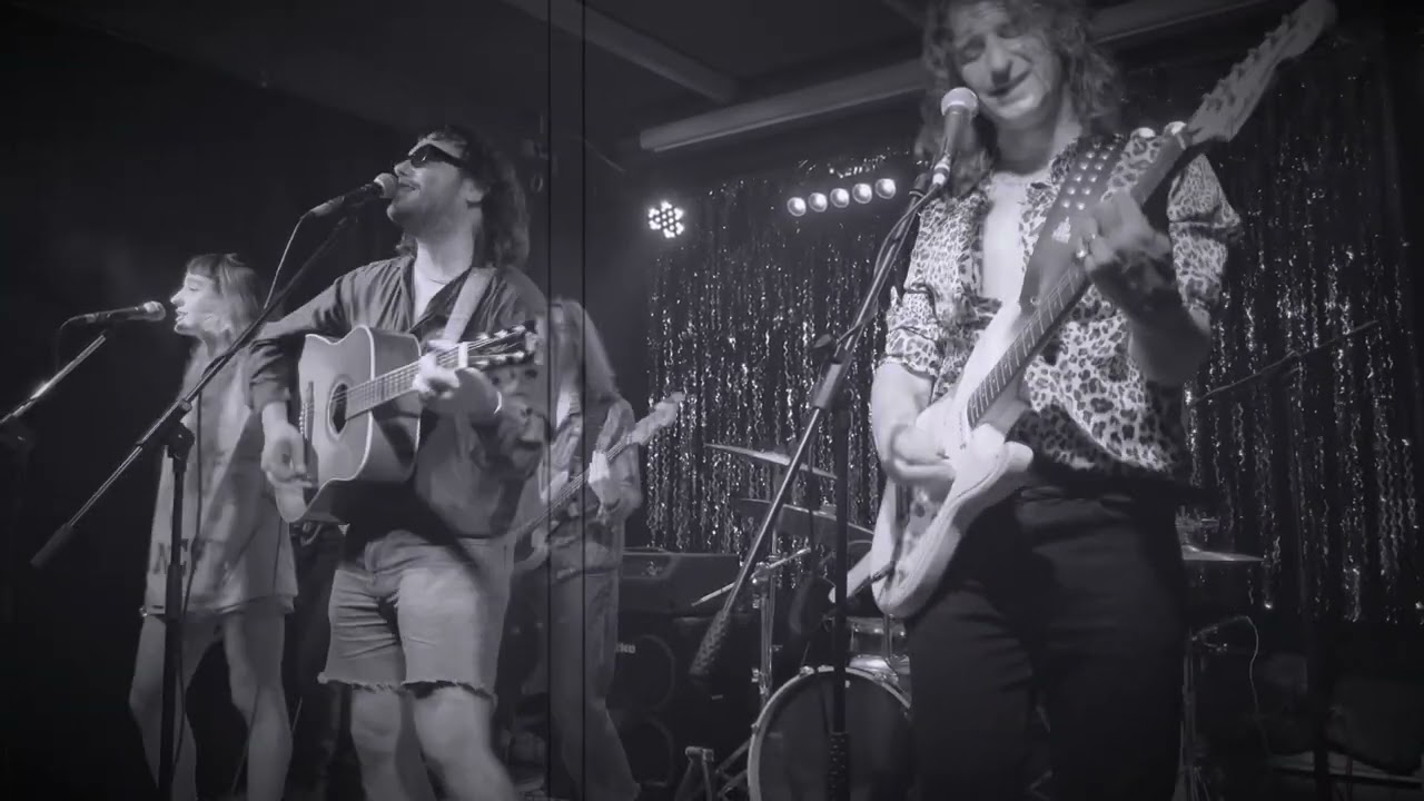 Weird Bloom live - Sammer Be My Hammer