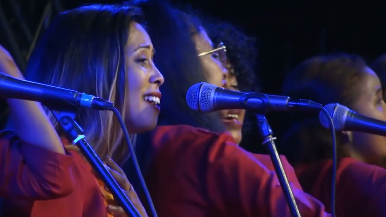JAWS BAND - 1 AN (Live Palais Des Sports Mahamasina)