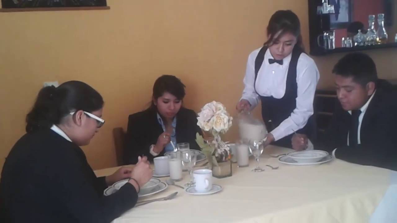 Diferencias entre un mal y buen servicio en un restaurante