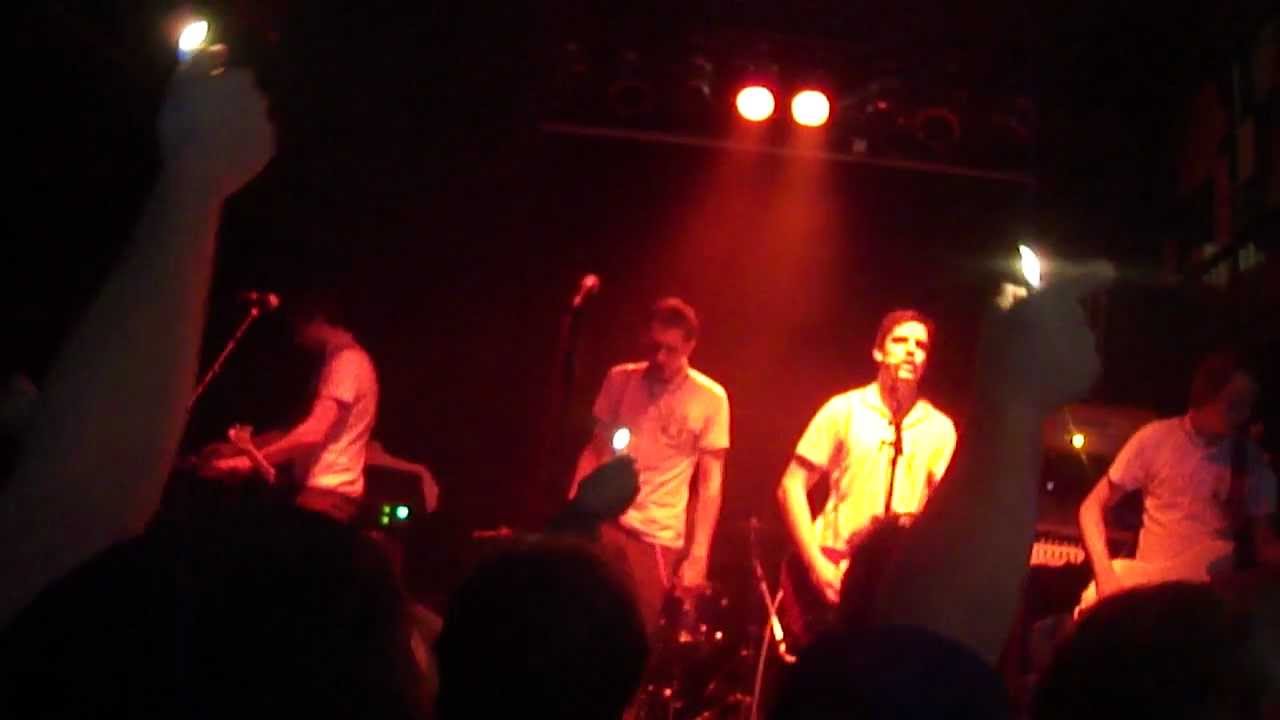 Kein Liebeslied KRAFTKLUB live im Skaters Palace, Münster 10.11.11