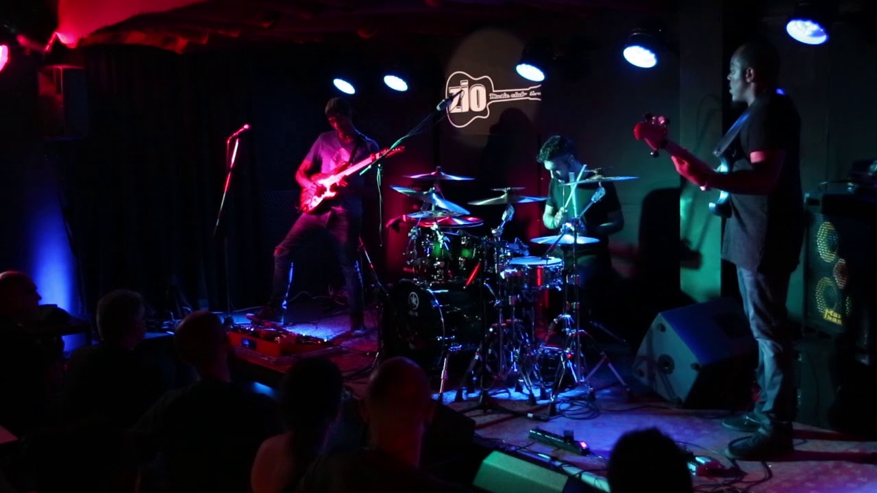 GREG HOWE- ERNEST TIBBS - GIANLUCA PALMIERI -  At  ZIO LIVE MILANO