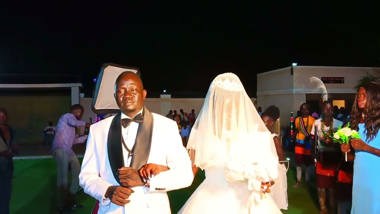 Congratulations Derkeny & Julia 
