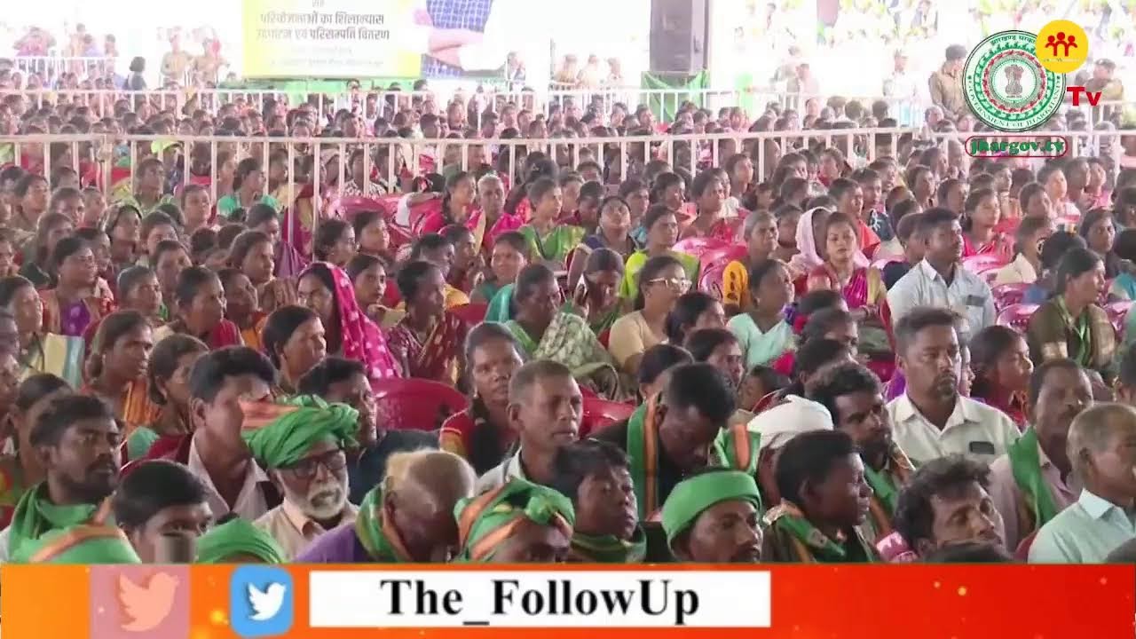 CM हेमंत सोरेन ने दुमका के सरेंगसिया में शहीदों को नमन किया और विभिन्न परियोजनाओं का शिलान्यास