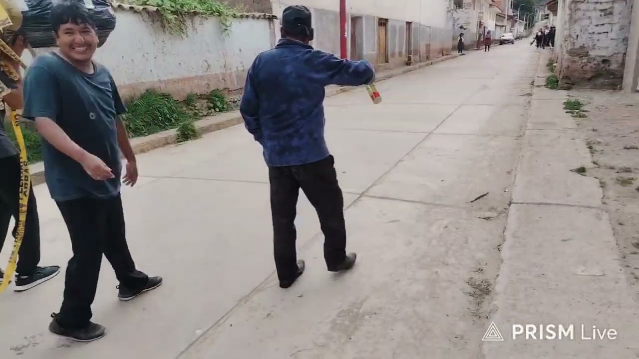 COMADRES EN POMACANCHI 😁🤣👈