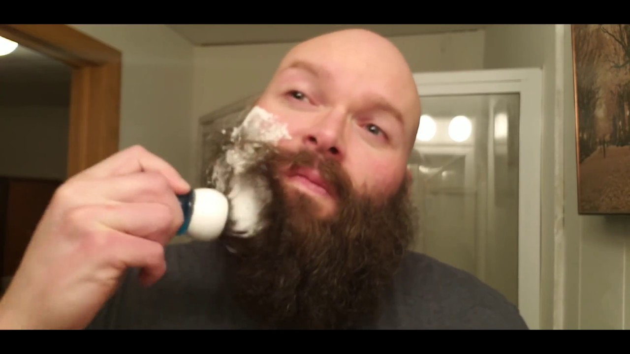 Shaving Off My 6 Month Old Beard With A Safety Razor!