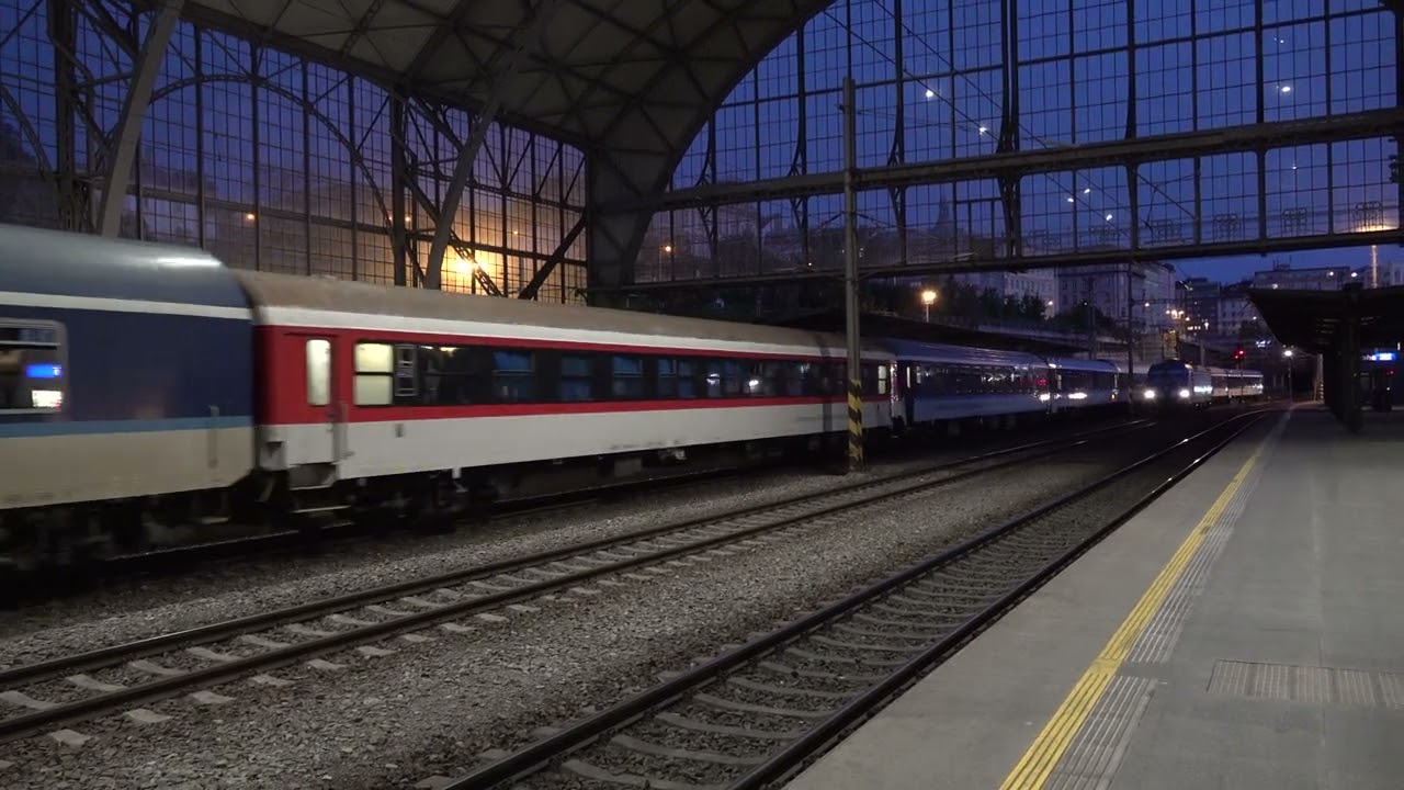 2023 - CZ - CD České dráhy 1216 loco with Euronight 443 