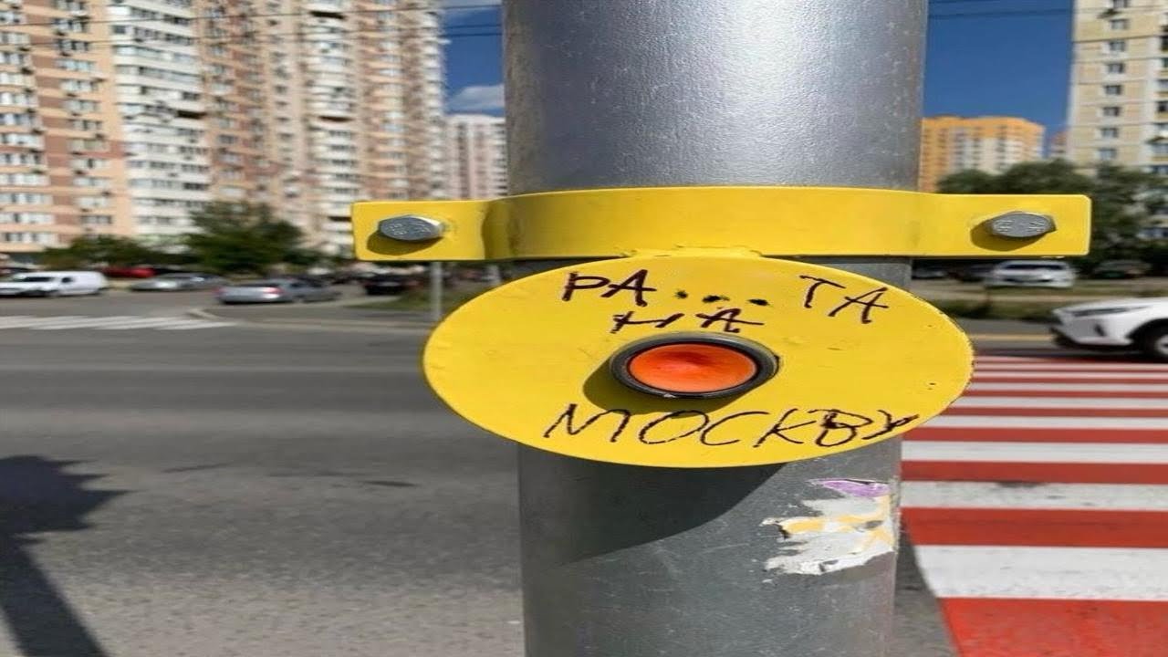 ПІДБІРКА УКРАЇНСЬКИХ МЕМІВ🇺🇦  ЦІ МЕМИ ЗМУСЮТЬ тебе триматись ЗА ЖИВОТА обома РУКАМИ😂
