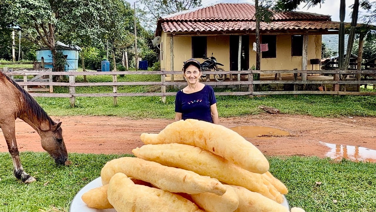 Um dos melhores biscoitos de polvilho frito # com uma boa prosa na ro&ccedil;a Minas Gerais&hellip;