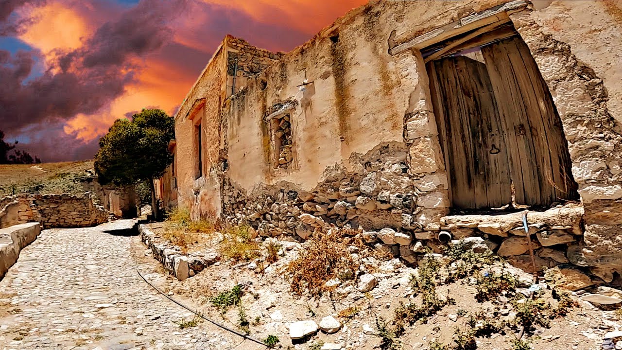 😥 Ya Solo Viven 7 en este PUEBLO FANTASMA en el DESIERTO - La Luz S.L.P.