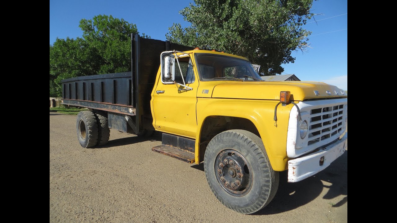 Ford F700 Flatbed dump truck - SOLD