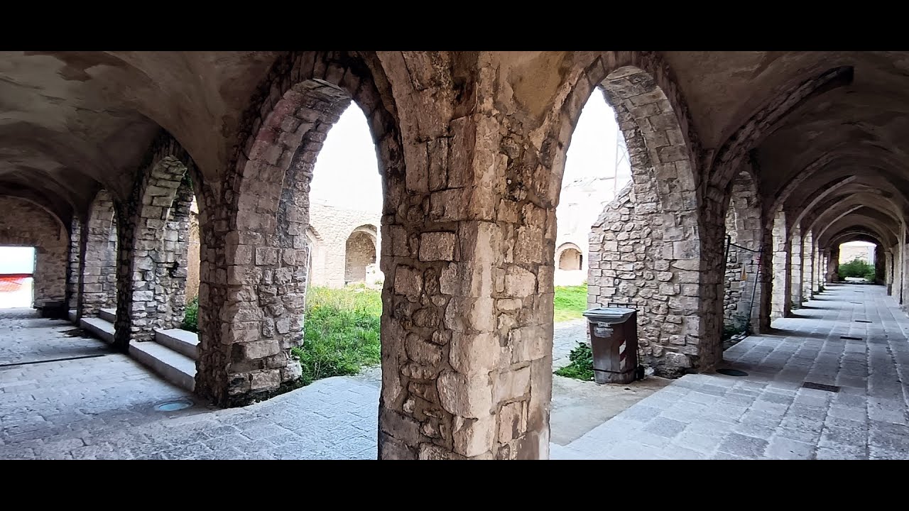 Isole Tremiti isola di San Nicola 25 03 2 di 2