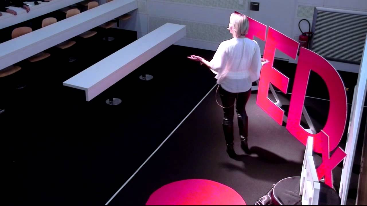 Développer son juste potentiel... Pas juste son métier | Linda Guillon | TEDxGEM
