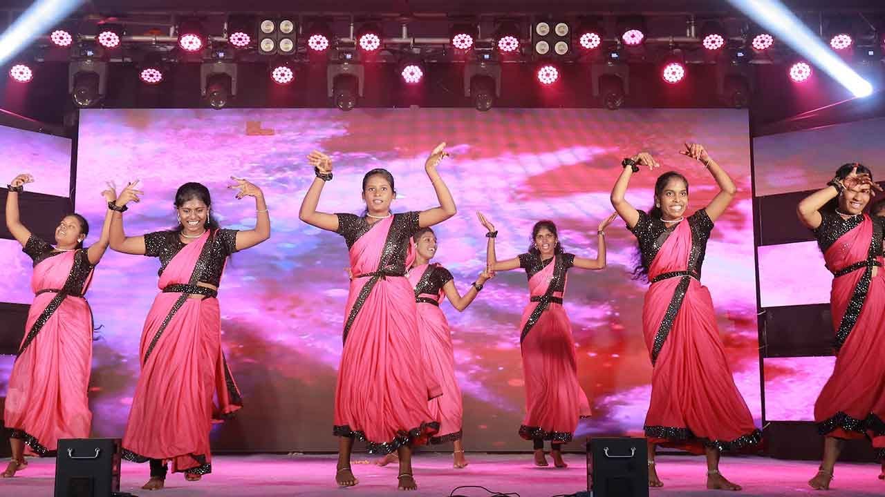 Sibiya & team | Group Dance | Loyola - Kanyakumari | Mehbooba | Cultural Festival 2024