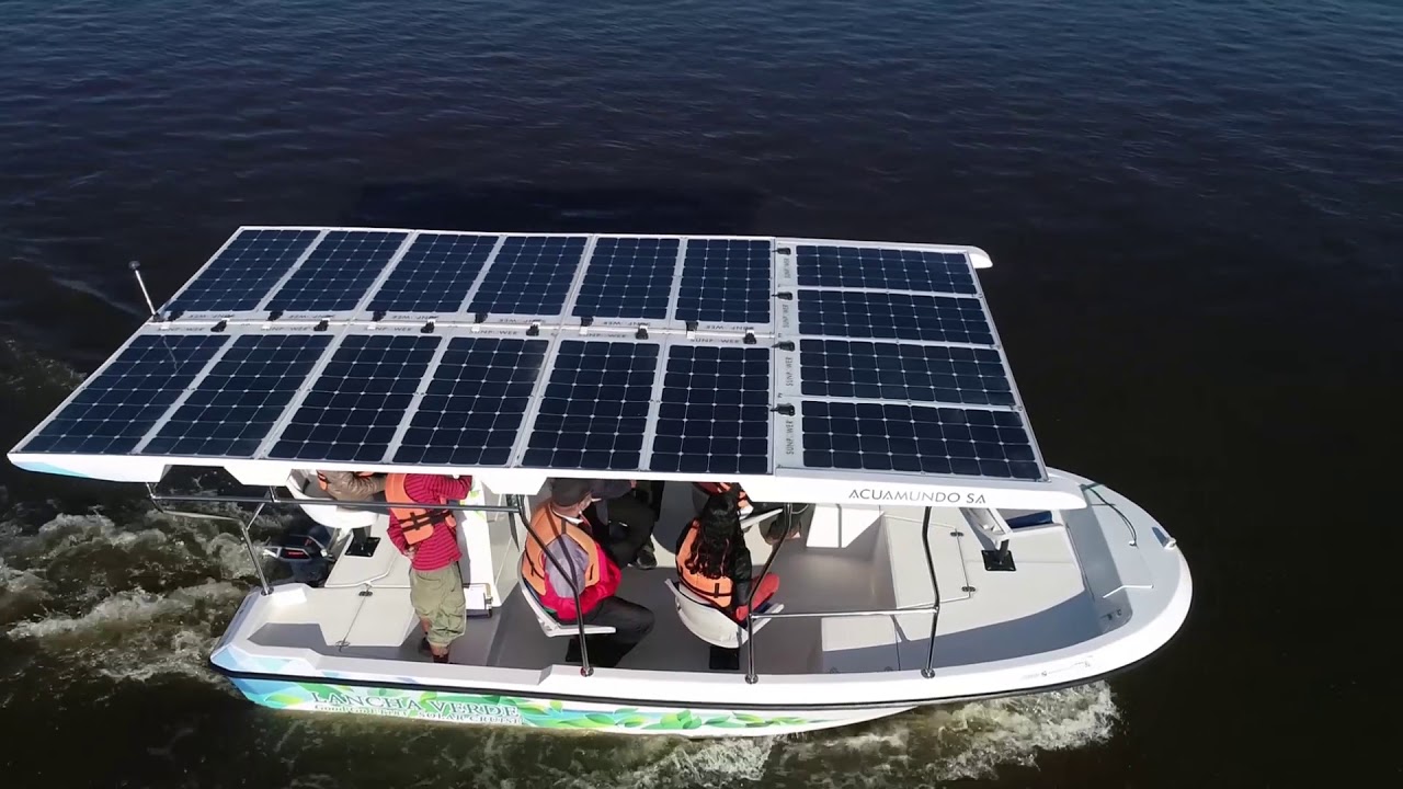 Paraguay-made Electric Boat / Lancha eléctrica hecho en Paraguay