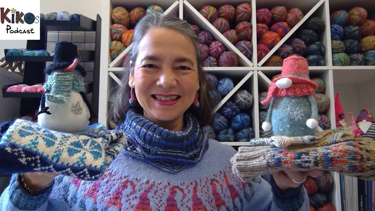 Kiko's Knitting Podcast #214 - Gnomes, Fingerless Mitts, Hat & Stocking