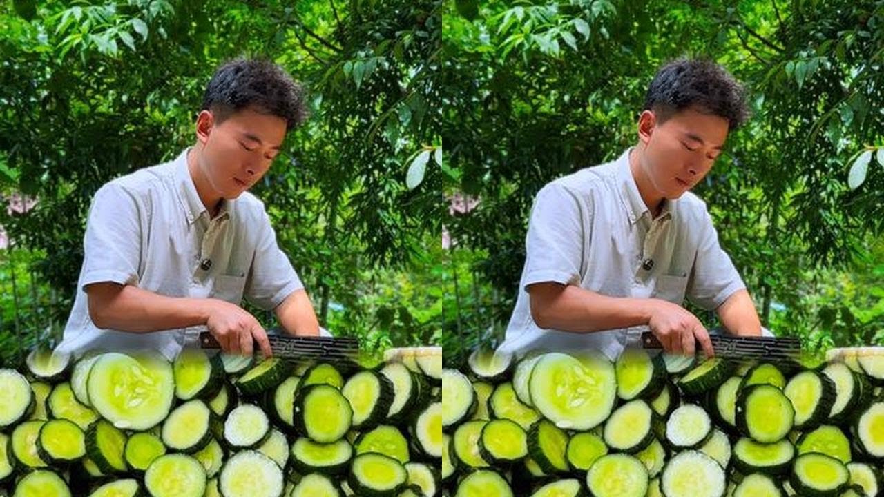 Cucumbers grown in the field can't be eaten all at once and become old quickly