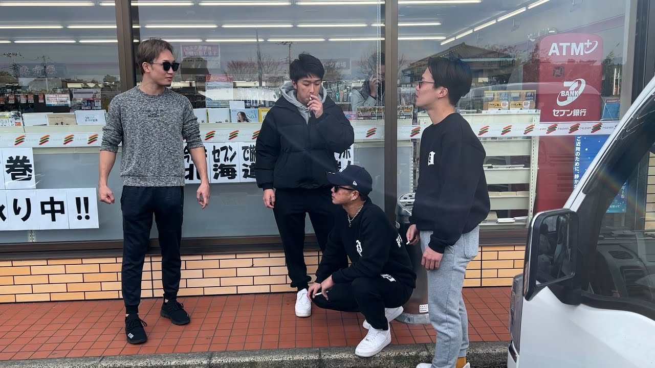 コンビニに溜まっている田舎のヤンキーに突撃してみた