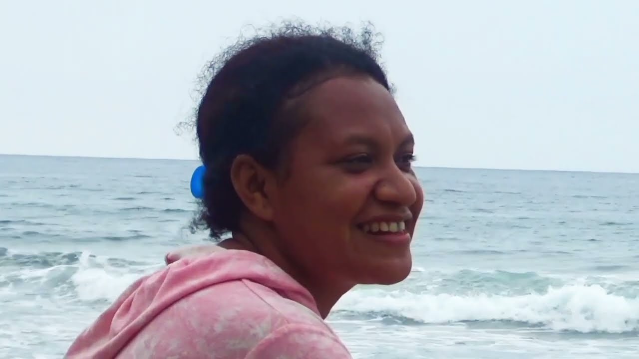 Lagu bahasa waropen wiama mani ( saroi)