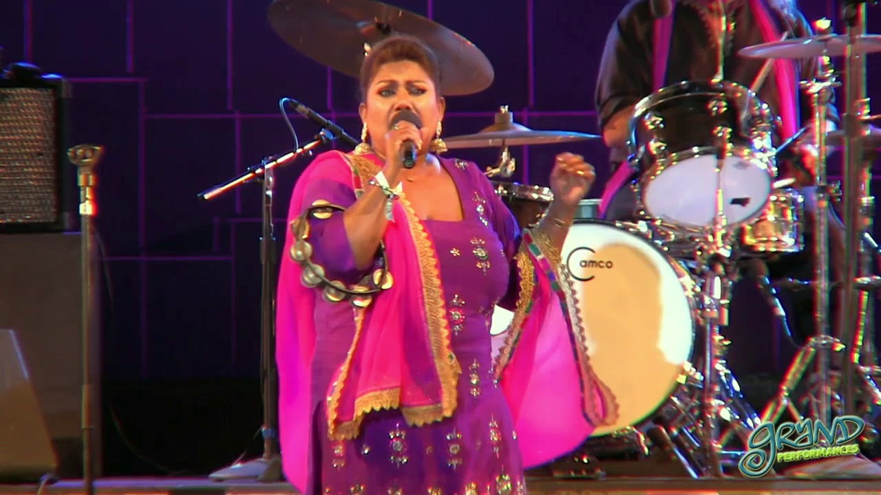 Riffat Sultana at Grand Performances