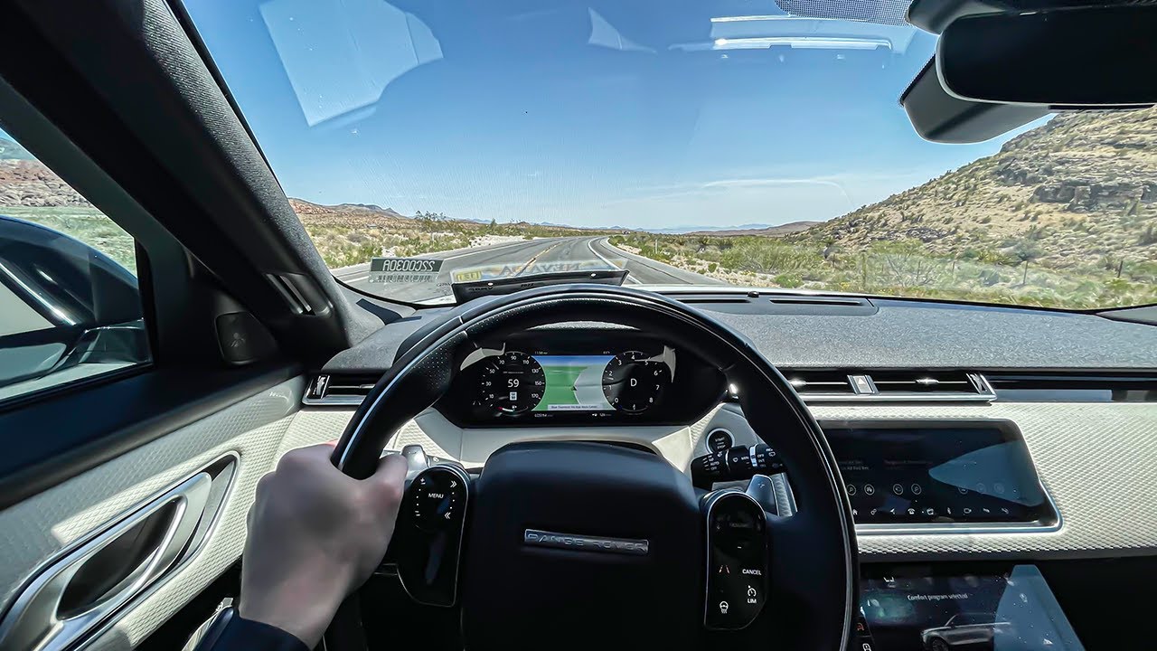 Land Rover Range Rover Velar R Dynamic SE POV Drive