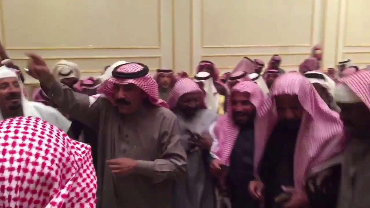 فرينسي بالأمير فيصل بن عجمي بن سويط شيخ شمل قبيلة الظفير
