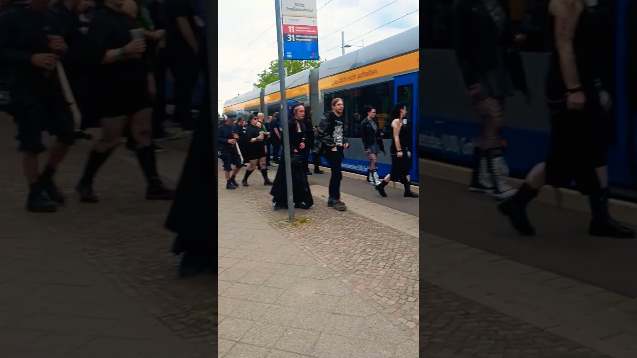 32. WGT 2025 - Die schwarze Tram - LVB Linie 31 zu Pfingsten & Wave Gotik Treffen 2025 in Leipzig