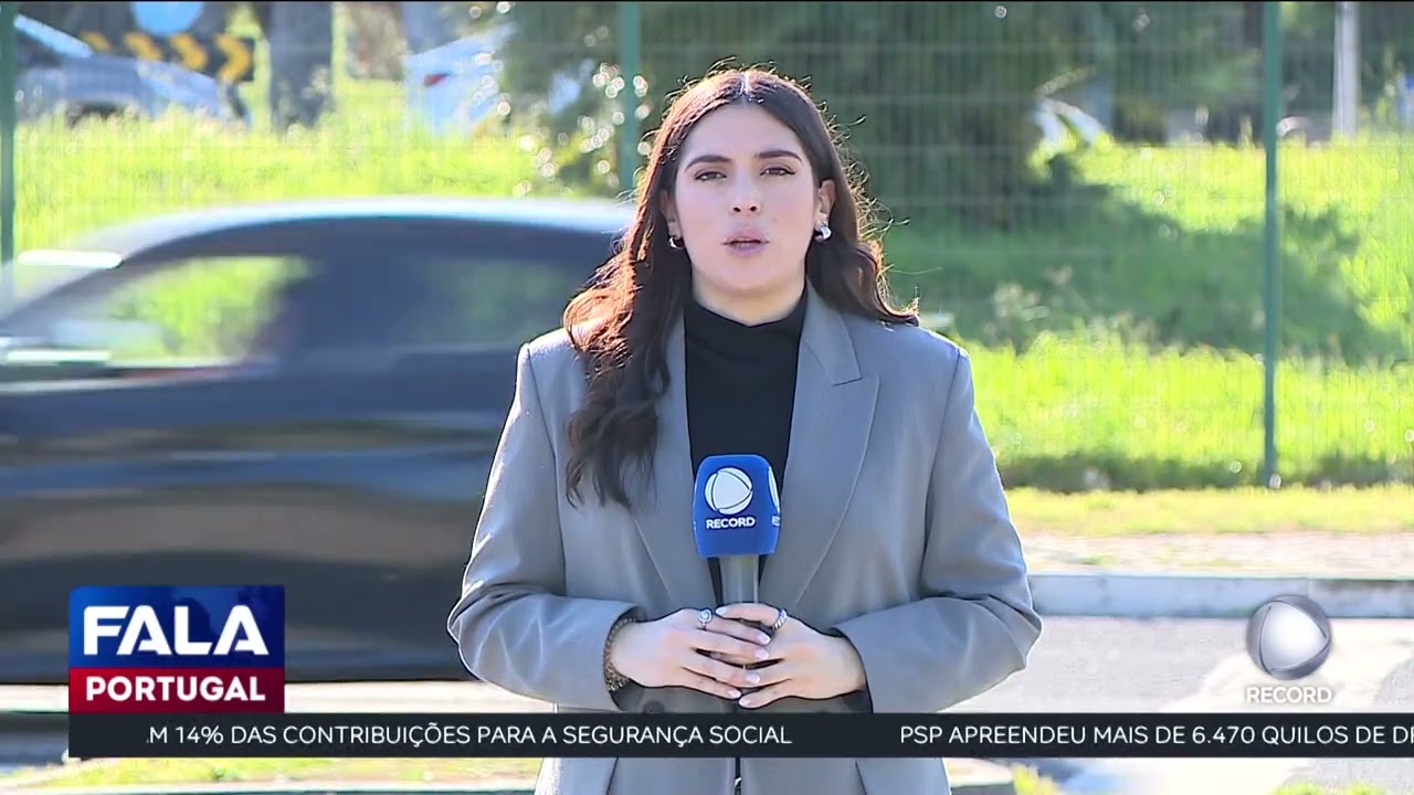 Abusa de menor junto a escola