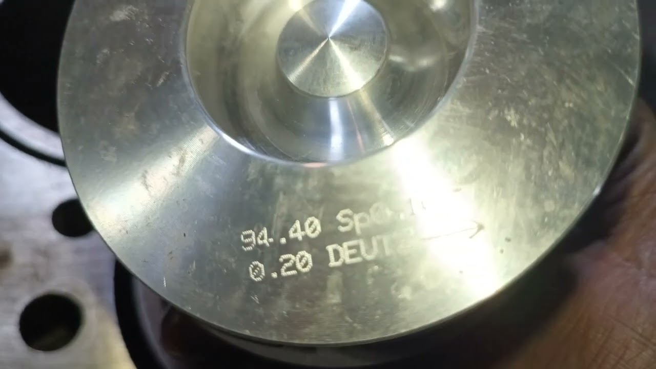 DEUTZ дизелек.. PORSCHE  4.5L V8