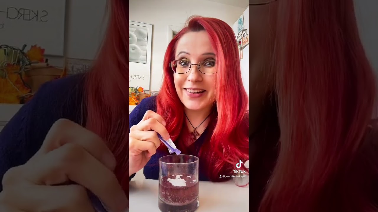 Nerds Grape and Strawberry drink mix taste test! #food #foodie #tastetest