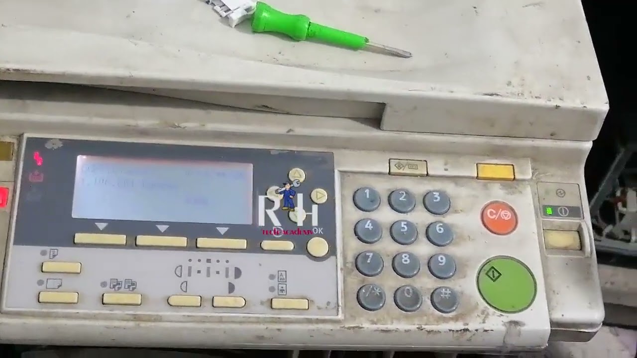 اعطال الماكينة Ricoh واستخدام البرامج في اكتشاف العطل